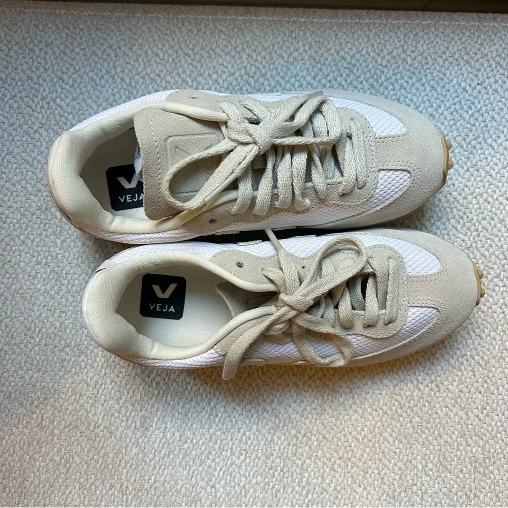 Veja Sneakers Pierre Tan White Beige  Rio Branco Suede Leather Women's 5 Shoes